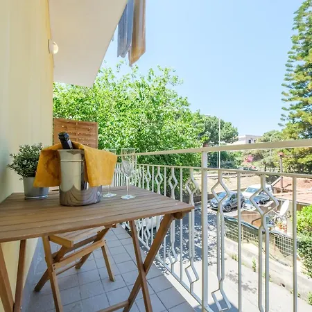 Couette-café Paladino Giardini-Naxos