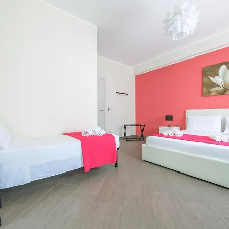 Paladino B&B 지아르디니낙소스