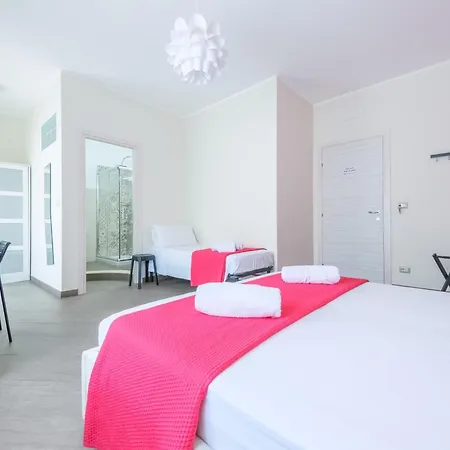 Paladino לינה וארוחת בוקר 3*